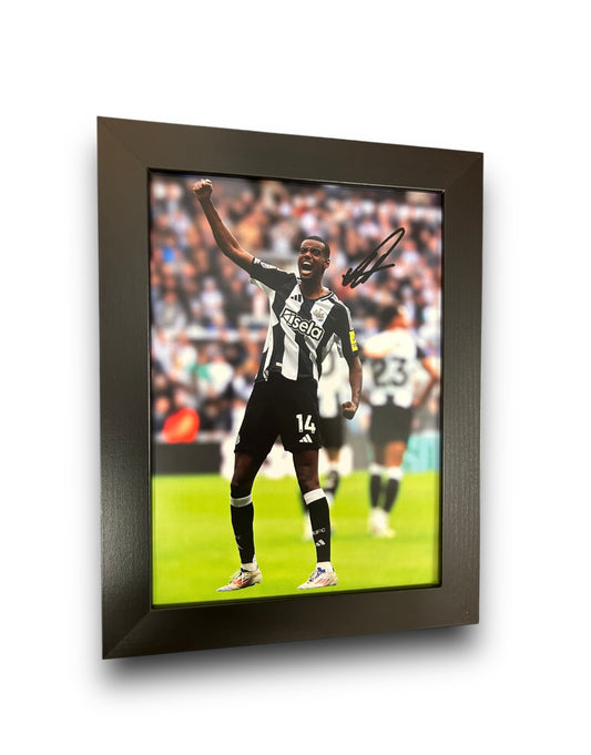NUFC Alexander Isak A4 framed print 24/25